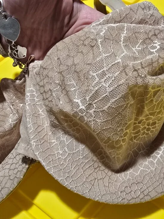 Chantelle 1891 Ultra Lace Bra 34GG 34J Nude Beige Unlined Underwire NWT NEW - Picture 4 of 16